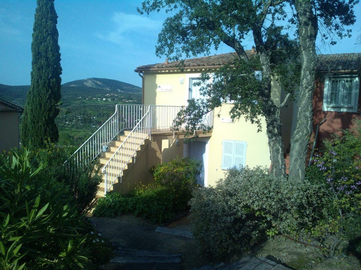 דירות גרימו Les Restanques, Bastides Vue Golfe Saint Tropez מראה חיצוני תמונה
